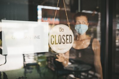 Viele Geschäfte hatten über Wochen geschlossen, Foto: Adobe Stock/Natalia Geschäftsschließungen wegen Corona
